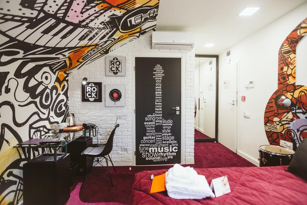 Lol Et Lola Hotel Cluj-Napoca Exterior foto